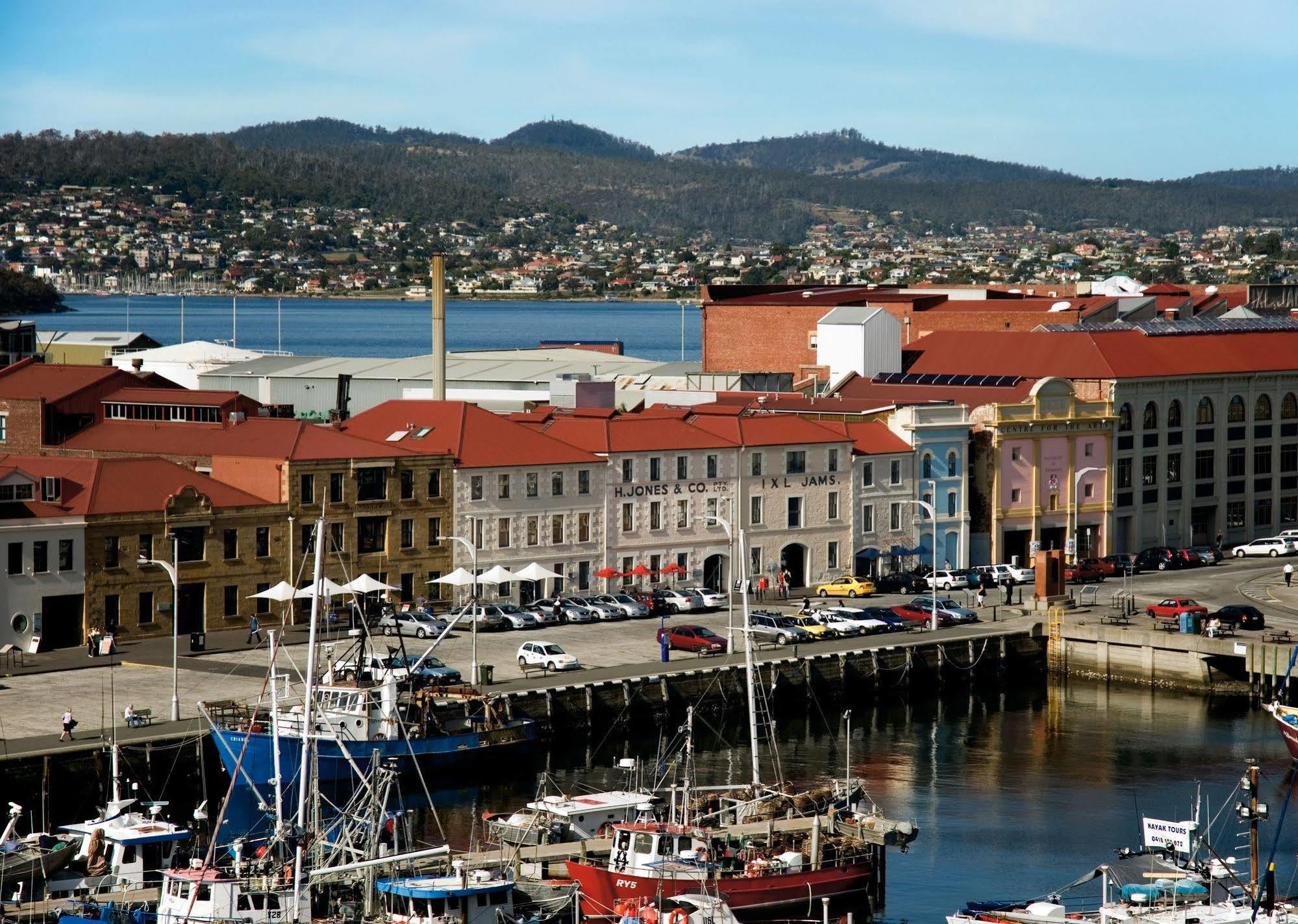 The Henry Jones Art Hotel Hobart Exterior photo